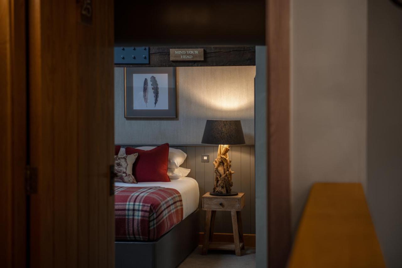 The Lister Arms Hotell Malham Exteriör bild