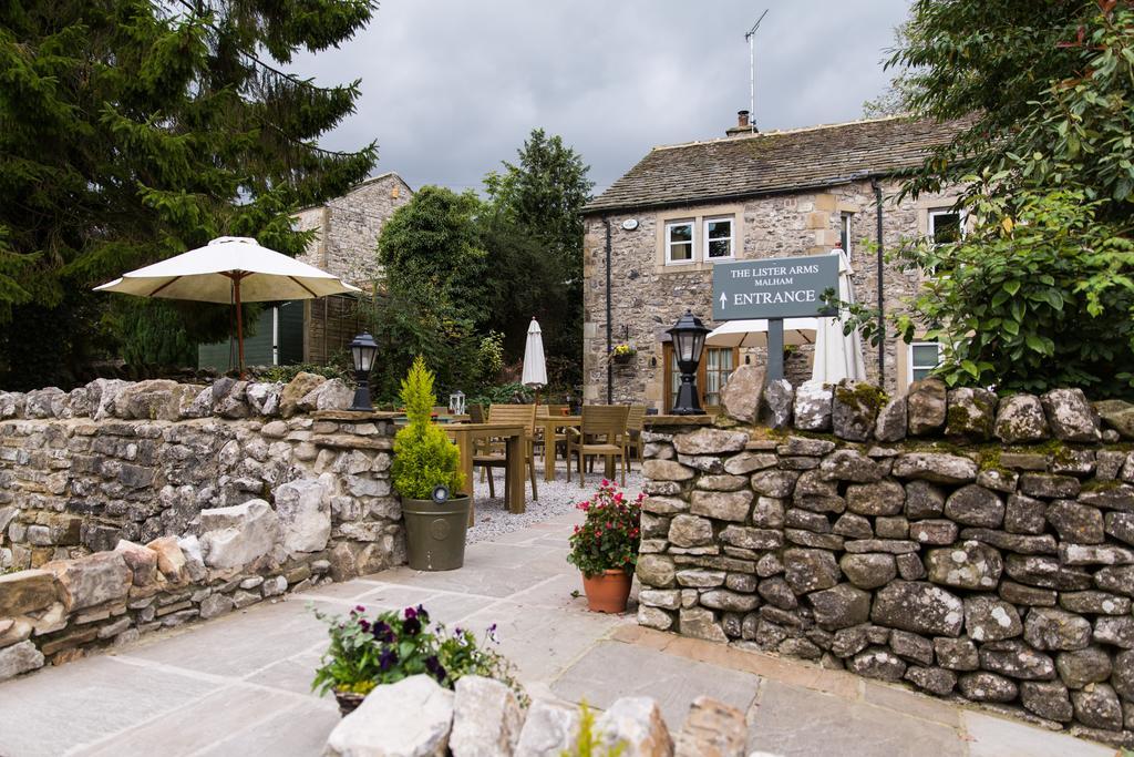 The Lister Arms Hotell Malham Exteriör bild