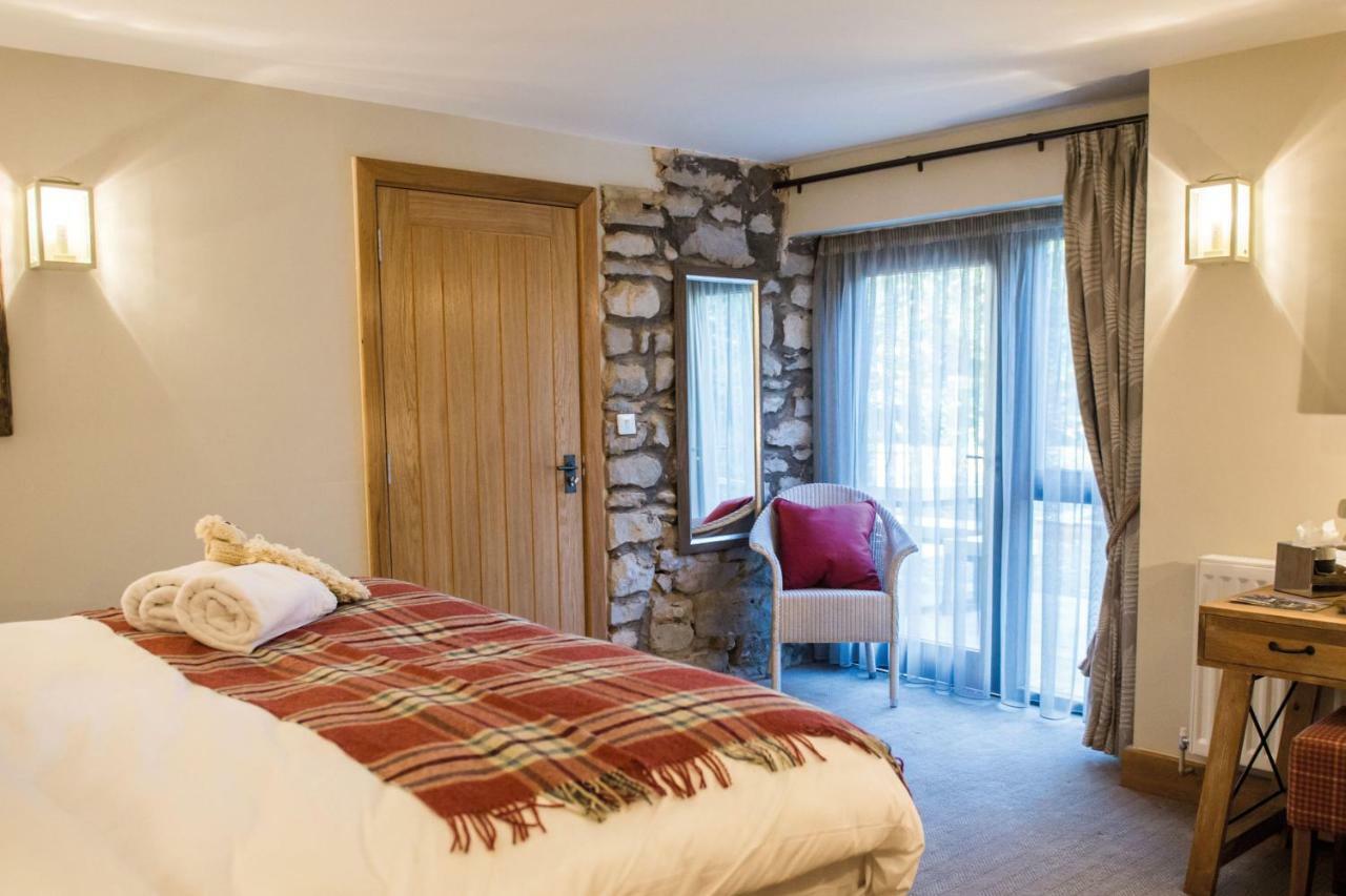 The Lister Arms Hotell Malham Exteriör bild