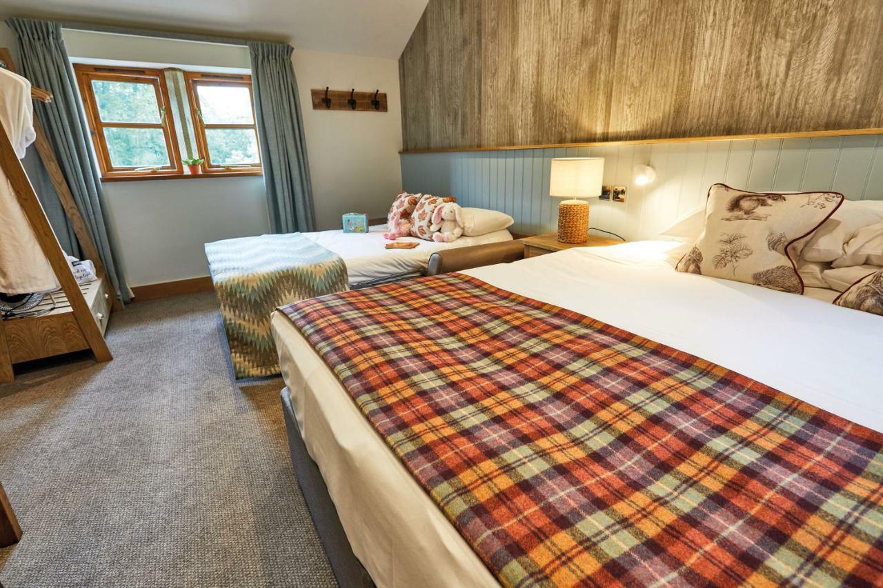 The Lister Arms Hotell Malham Exteriör bild