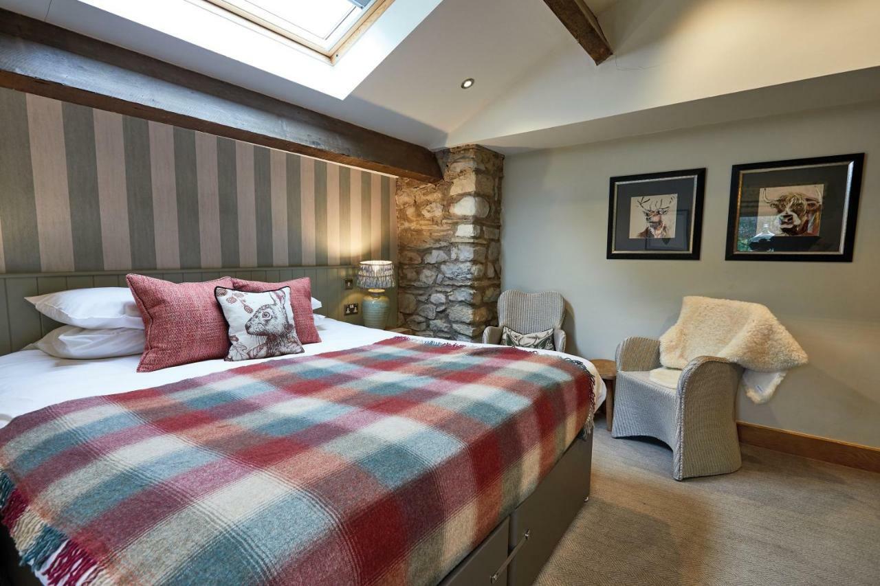 The Lister Arms Hotell Malham Exteriör bild
