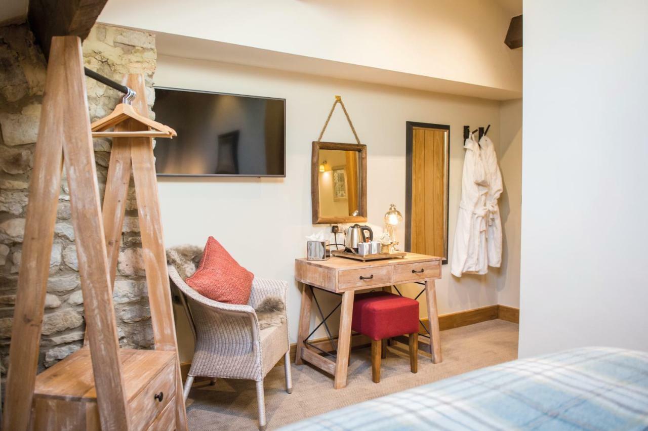 The Lister Arms Hotell Malham Exteriör bild